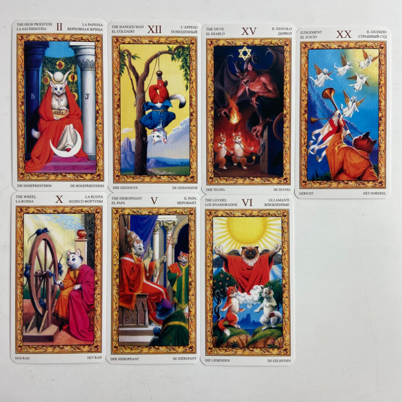 Карти Таро Білих Кішок White Cats Tarot колода з котами для ворожіння та саморефлексії