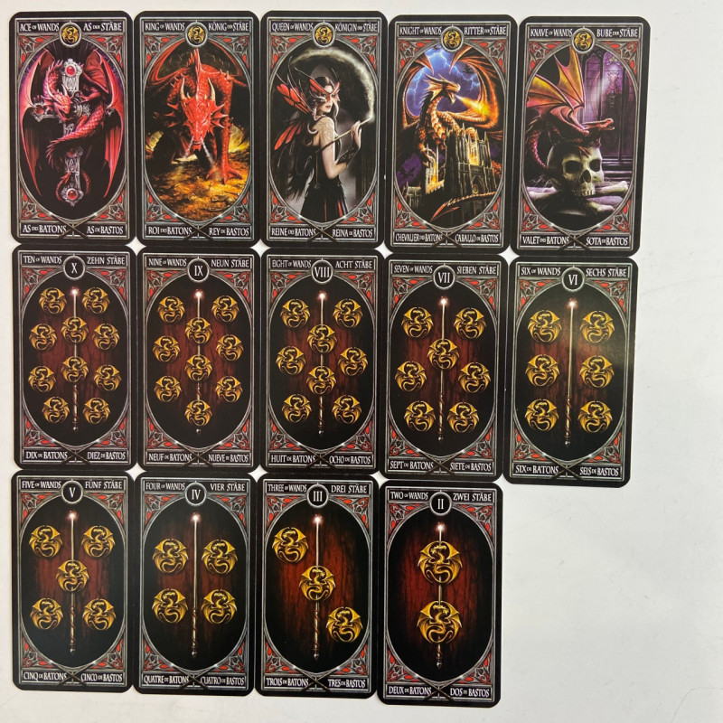 Карти Таро Gothic Tarot Анни Стокс готична фентезі колода