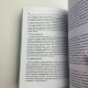 Книга Магія Таро Дороті Моррісон для початківців навчання картам Таро