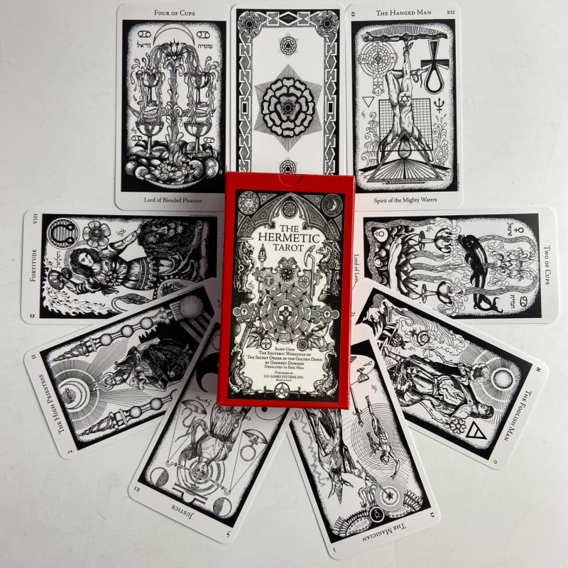 Карти Таро The Hermetic Tarot Герметичне таро Годфрі Доусон чорнобілі гравюри