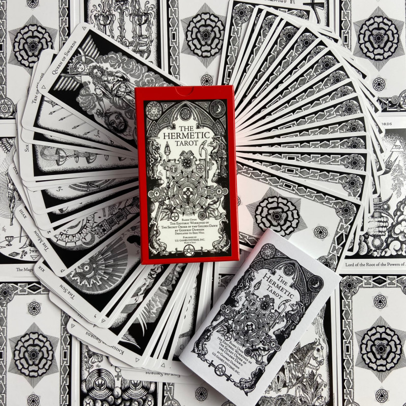 Карти Таро The Hermetic Tarot Герметичне таро Годфрі Доусон чорнобілі гравюри