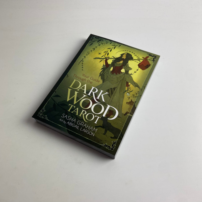 Карти Таро Dark Wood Tarot Темний ліс подарунковий набір з книгою