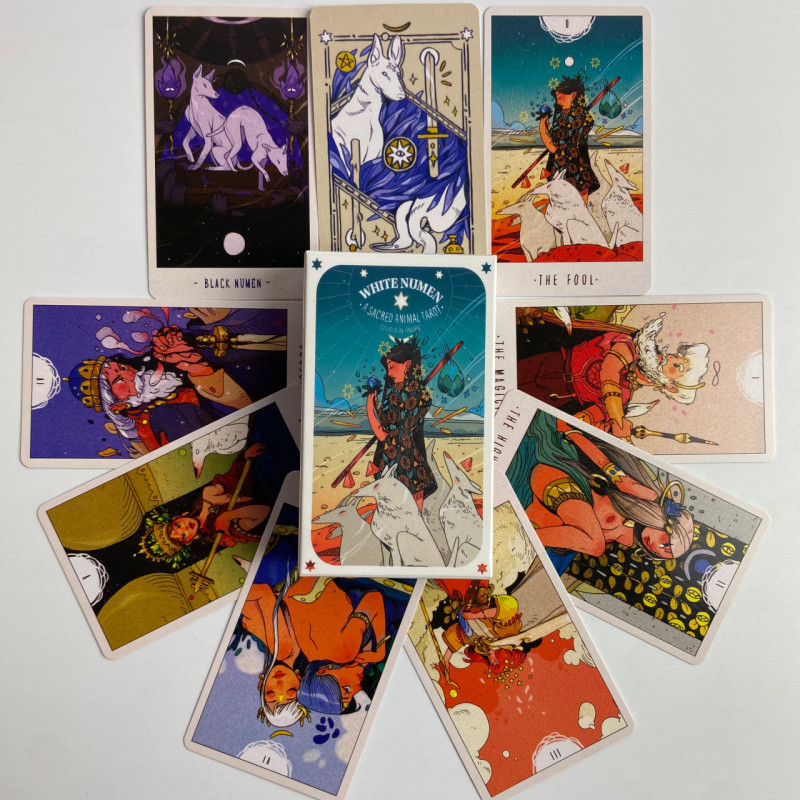 Карты Таро White Numen Tarot Белого Божества уменьшенная колода по системе Уэйта