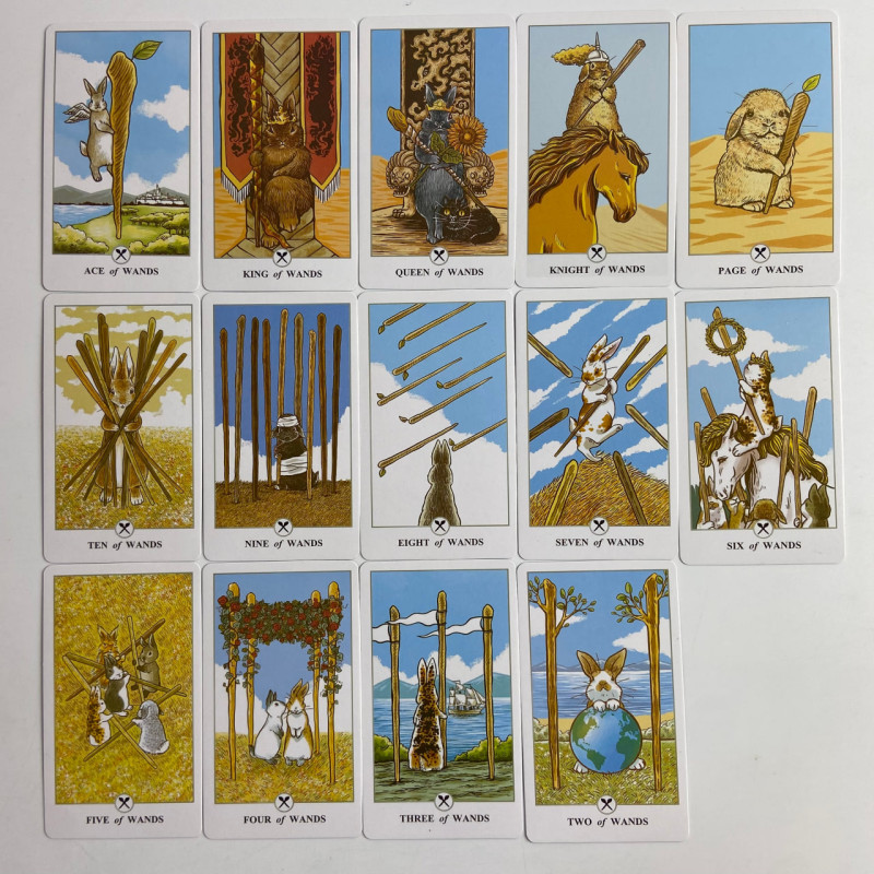 Карти Таро Lunalapin Tarot Місячного Кролика у стилі Райдер-Уейт