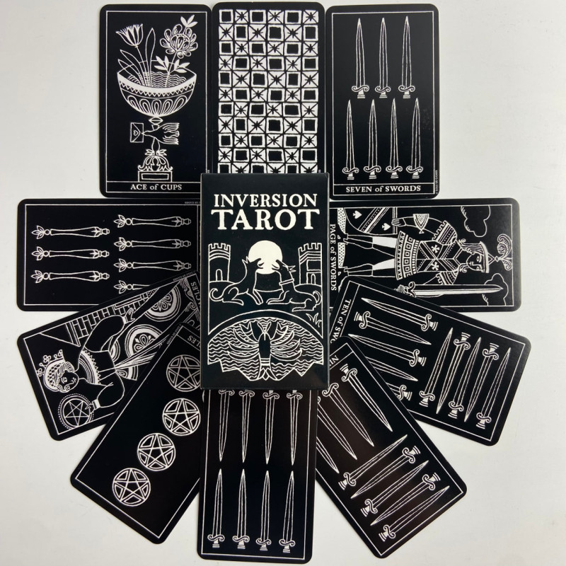Таро-карты Inversion Tarot. Перевёрнутое Таро в марсельском стиле, карманная колода