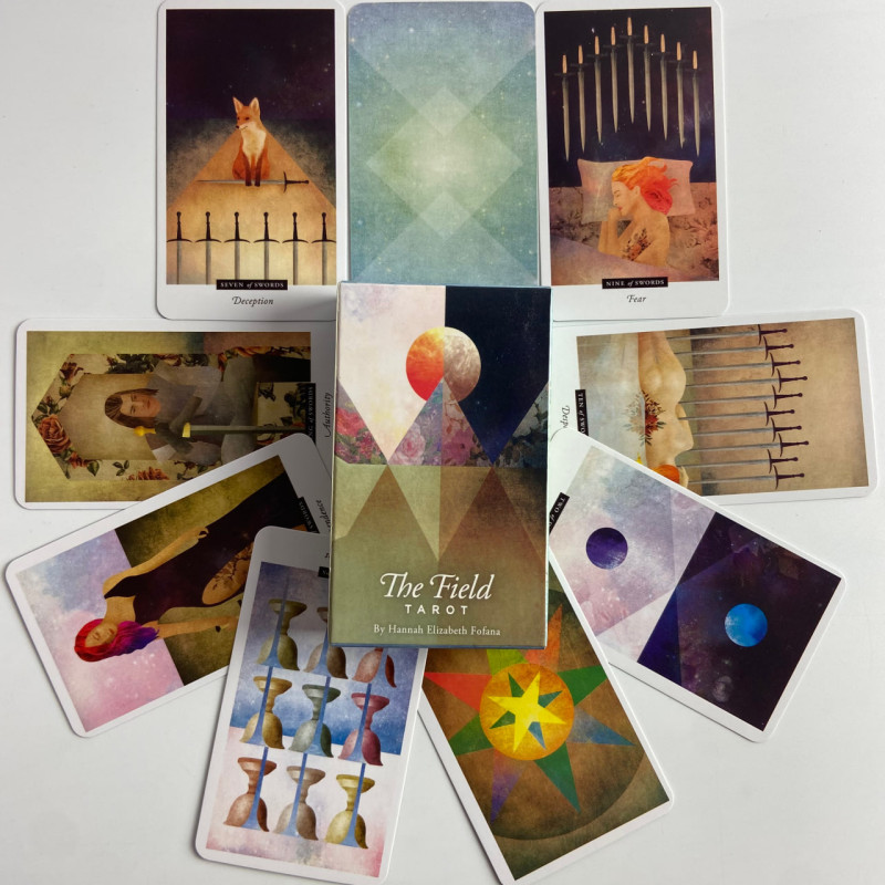 Карты Таро The Field Tarot (Полевое Таро) — компактная колода с ботанической тематикой