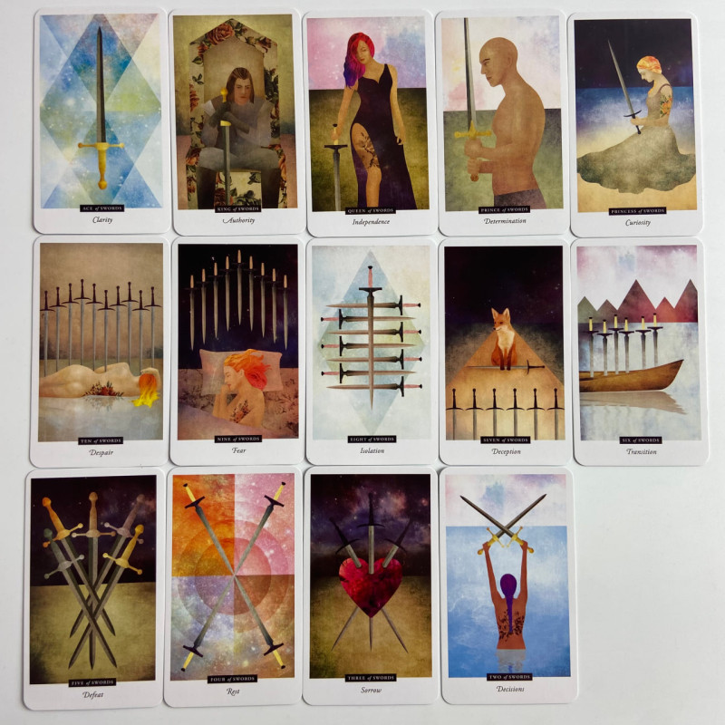 Карты Таро The Field Tarot (Полевое Таро) — компактная колода с ботанической тематикой