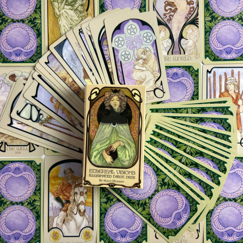 Карти Таро Ethereal Visions Illuminated Tarot Ефірні Бачення Art Nouveau зменшена колода
