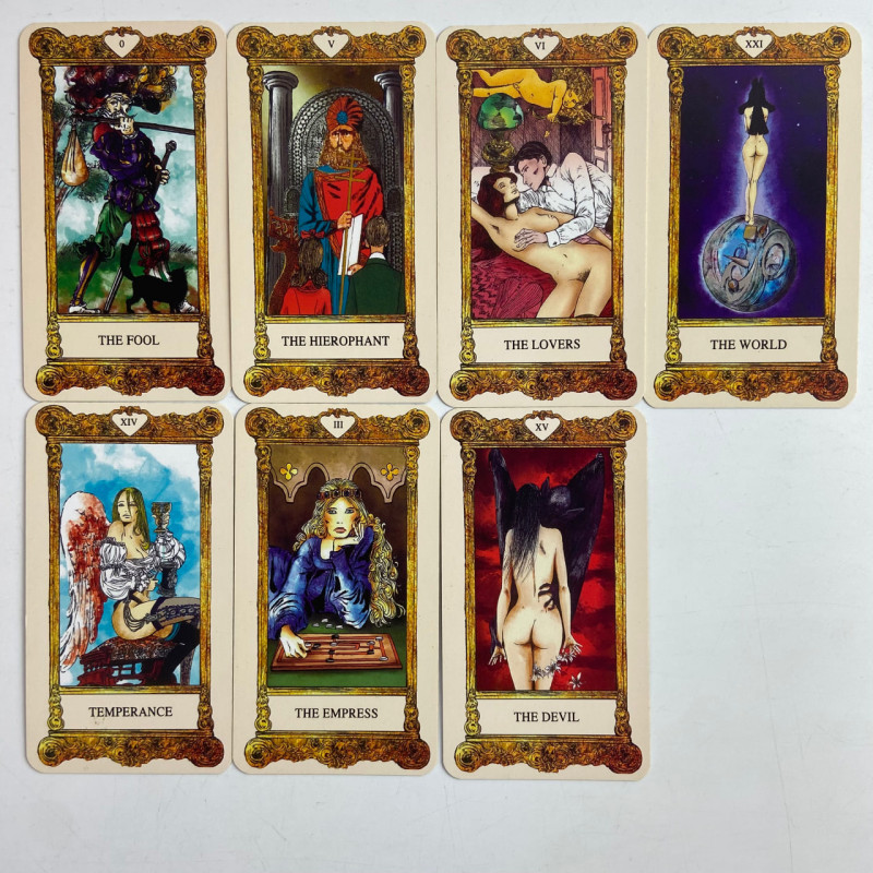 Карти Таро Valentina Tarot Валентина в стилі коміксу колекційна колода