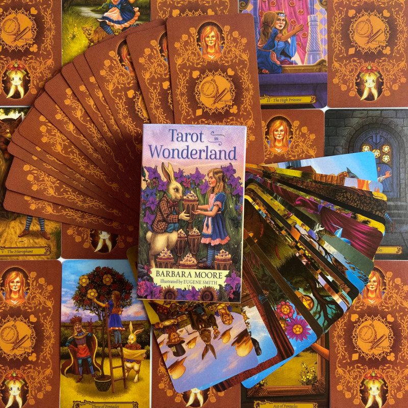 Карти Таро Tarot in Wonderland У країні чудес Барбара Мур колода Аліса в Дивокраї