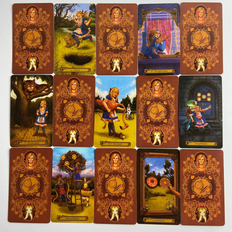 Карти Таро Tarot in Wonderland У країні чудес Барбара Мур колода Аліса в Дивокраї