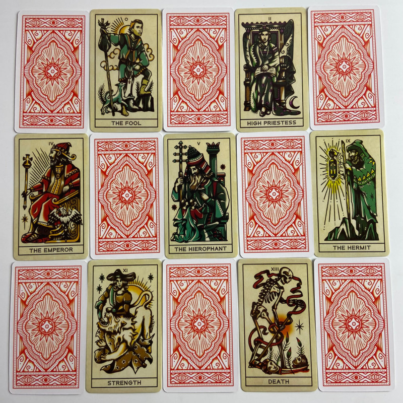 Карти Таро Tattoo Tarot Ink & Intuition у стилі тату, зменшена колода