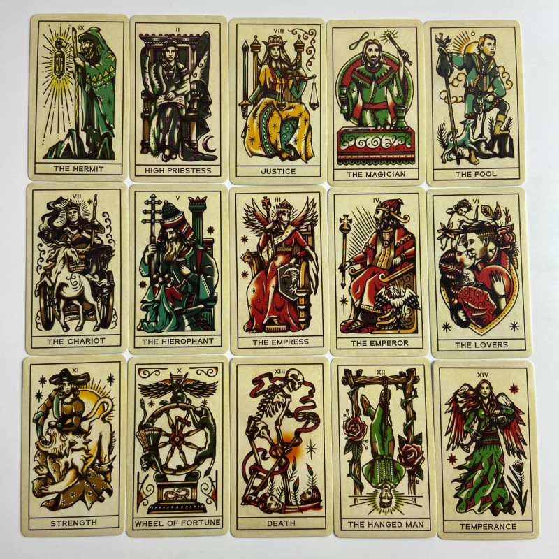Карти Таро Tattoo Tarot Ink & Intuition у стилі тату, зменшена колода