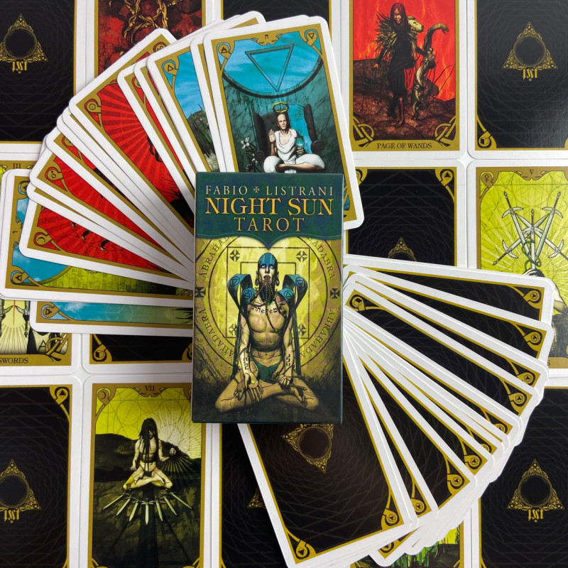 Карты Таро Night Sun Tarot «Ночного Солнца», уменьшенная колода на английском языке