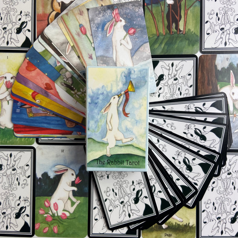 Карти Таро The Rabbit Tarot з кроликами англійською мовою