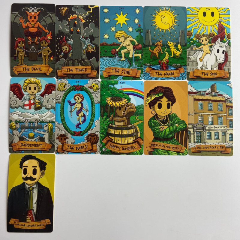 Карты Таро Smithtiny Tarot «Смиттини» — уменьшенная колода в мультяшном стиле
