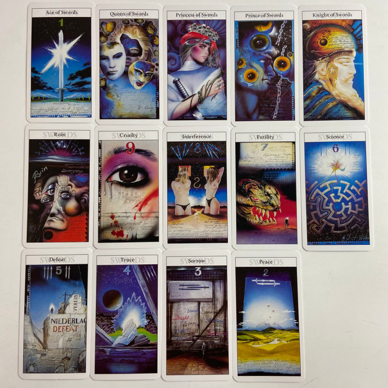 Карти Таро The Röhrig Tarot (Таро Реріха) сучасна арт-колода для ворожіння